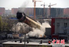 乌鲁木齐爆破城区锅炉烟囱 供热“煤改气”工程正式启动